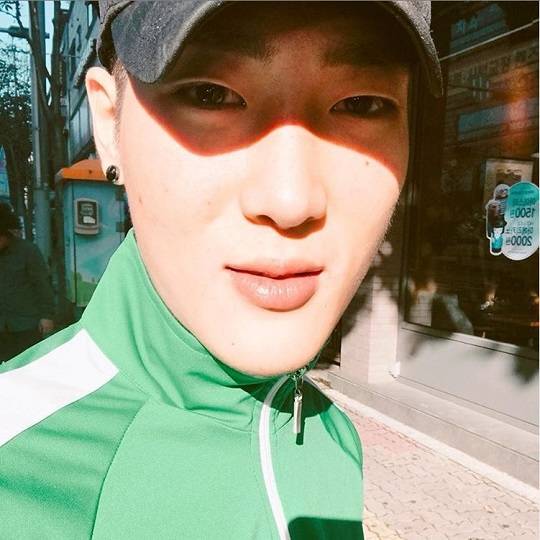 BJ 턱형, 인스타그램에 '수익배분 9:1' 글 올렸다 삭제…덕자 겨냥?