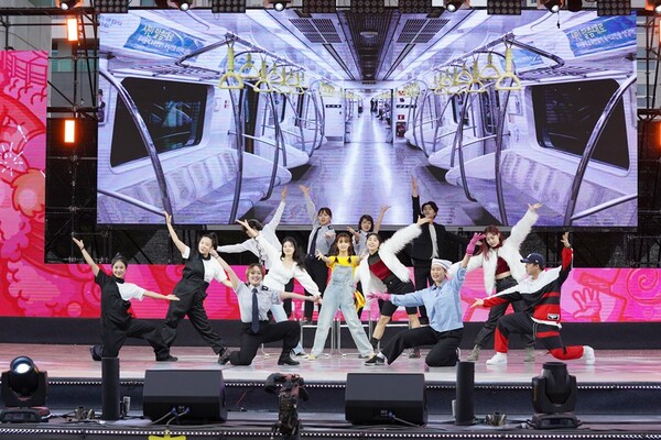 천안흥타령춤축제 2022 댄스공연. 사진=천안시 제공