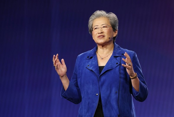 리사 수 AMD CEO, 삼성전자 경영진과 연쇄 회동…평택캠퍼스 방문