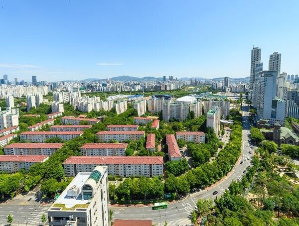 DL이앤씨, 목동6단지 단독 입찰…30조 재건축 시장 첫 시공사 선정 임박 — image 4