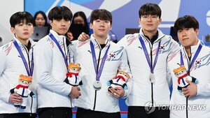 <b>남자 컬링</b> 의성군청, <b>하얼빈 AG</b> <b>은메달</b>…필리핀에 패배