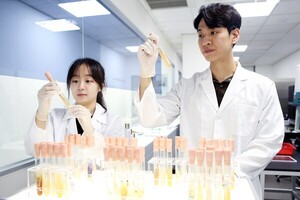 코스맥스, 한국인 1000명 분석 '국제 학술지' 등재…
