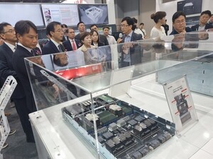 [현장] 자동번역기·GPU·AI용접…산업현장 곳곳 '버티컬 AI' 적용