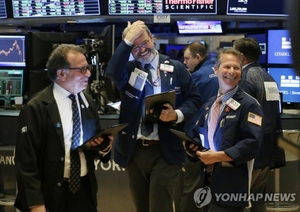 美 정부 <b>셧다운 해제</b> 임박 기대감에 뉴욕증시 강세 마감