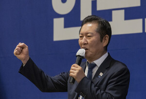 <b>정청래</b> "<b>당원</b>들이 당 후보 결정하는 '1인1표' 공천혁명 이루겠다"