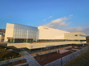<b>한화</b>시스템, '<b>제주</b>우주센터' 준공…연간 <b>위성</b> 100기 <b>생산</b>
