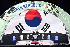 <b>홍명보호</b>, <b>월드컵</b> 죽음의조 피했다…멕시코·남아공·유럽PO 승자와 A조