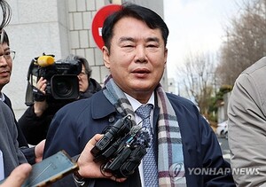 <b>광주</b>지법, '고교 동창' 감사관 <b>채용</b> <b>이정선 광주교육감</b> 구속영장 기각