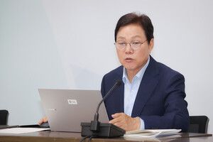 <b>박완수 경남</b><b>지사</b> "강력한 내부 혁신과 도민 소통" 의지 표명
