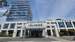 우성빈 <b>기장군수</b> "관행과 절차 하자 과감히 수술… 제로베이스 예산 개...