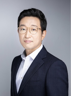 [CEO리포트] 취임 1년 장두현 휴젤 대표…내수 수성·사업 확장에 속도