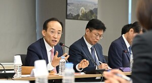 추경호 대구<b>시장</b> "청년 고용 부진 원인 분석해 대책 마련해야"